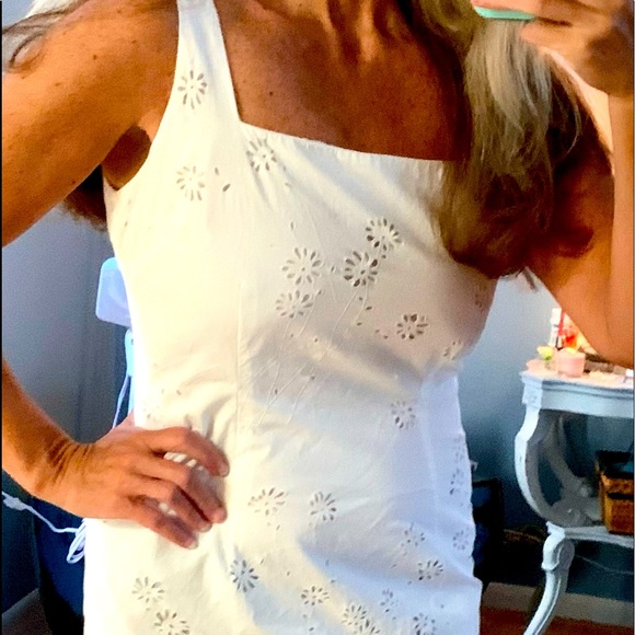 Beautiful Eyelet Evan Picone Sundress - Picture 2 of 9